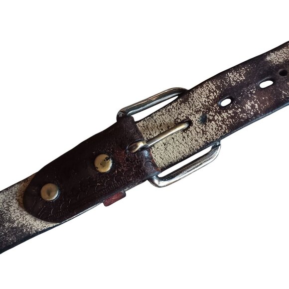 Vintage Men's Belt 42 Large Embossed Hippie Leather 1980's Distressed Beaten - Picture 6 of 6